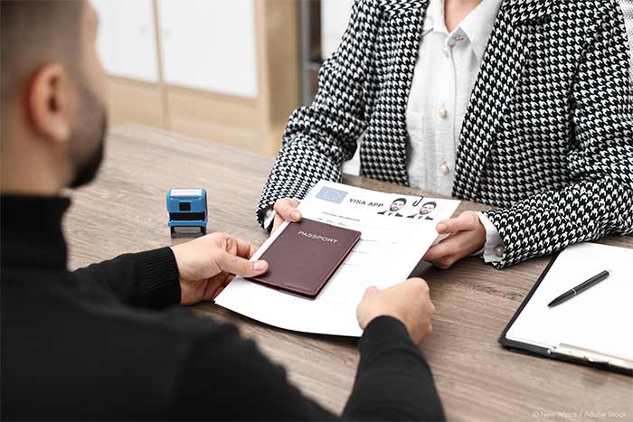 مشاورهای مهاجرتی