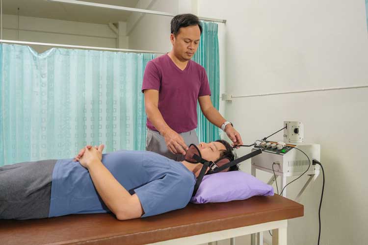 فیزیوتراپی در درمان دیسک گردن