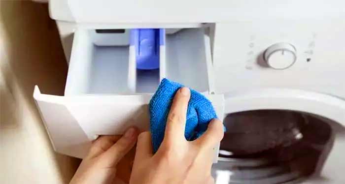 تمیز کردن جاپودری، فیلتر و لوله‌های تخلیه